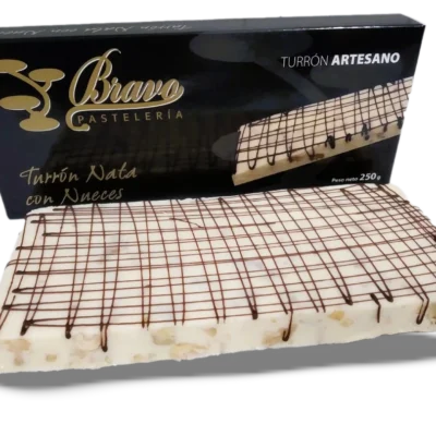 Turrón Nata con Nueces Turrón Nata con Nueces, Turrón Artesano, Turrón chocolate, Pastelería Bravo, Los Yébenes, Turrón Toledo