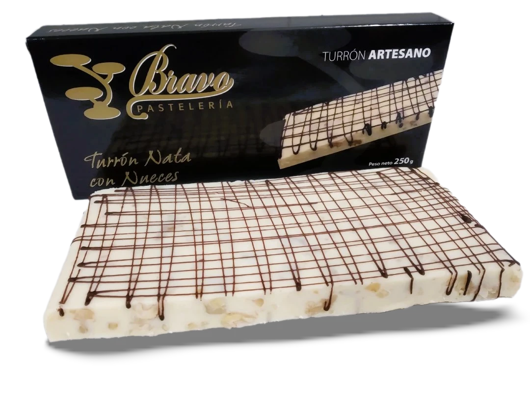 Turrón Nata con Nueces, Turrón Artesano, Turrón chocolate, Pastelería Bravo, Los Yébenes, Turrón Toledo Turrón Nata con Nueces, Turrón Artesano, Turrón chocolate, Pastelería Bravo, Los Yébenes, Turrón Toledo